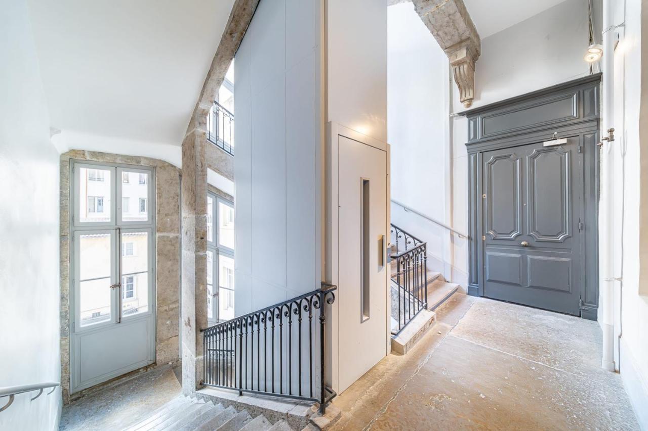 Les Suites De L'Opera - Apartment Aretha For 4 People Лион Экстерьер фото
